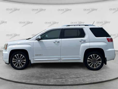 Used 2017 GMC Terrain Denali AWD/4WD image 4