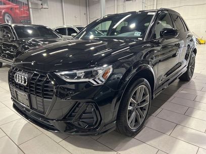 Certified 2025 Audi Q3 2.0T Premium w/ Convenience Package