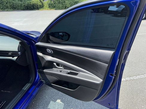 Used 2023 Hyundai Elantra Blue FWD image 30