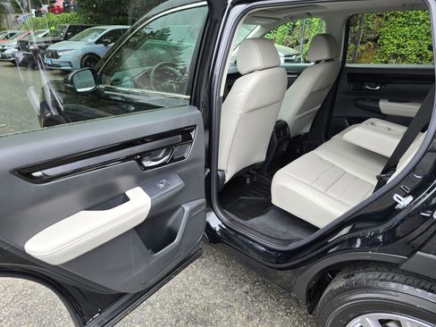 Used 2023 Honda CR-V EX-L image 17