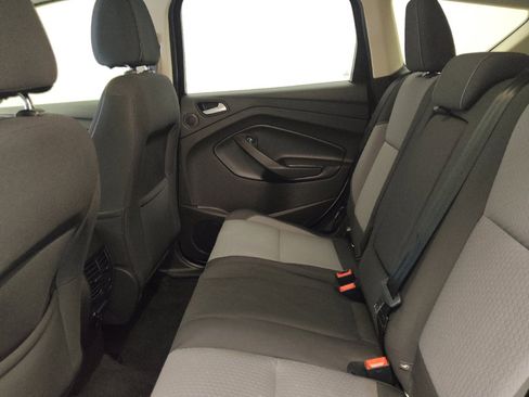 Used 2017 Ford Escape SE w/ Equipment Group 201A FWD image 18