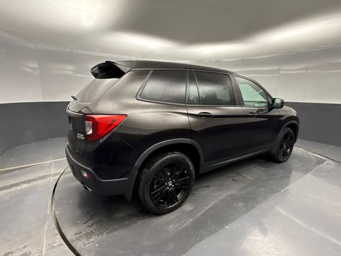 Used 2019 Honda Passport Sport image 3