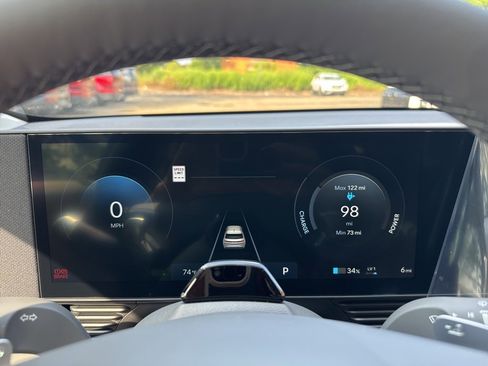 New 2025 Hyundai Ioniq 5 SEL image 41