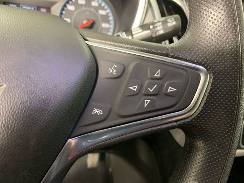 Used 2021 Chevrolet Equinox LS w/ LS Convenience Package AWD/4WD image 21