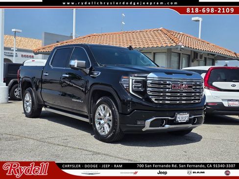 Used 2022 GMC Sierra 1500 Denali AWD/4WD image 1