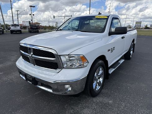 Used 2021 RAM 1500 Tradesman w/ Tradesman SXT Package image 17