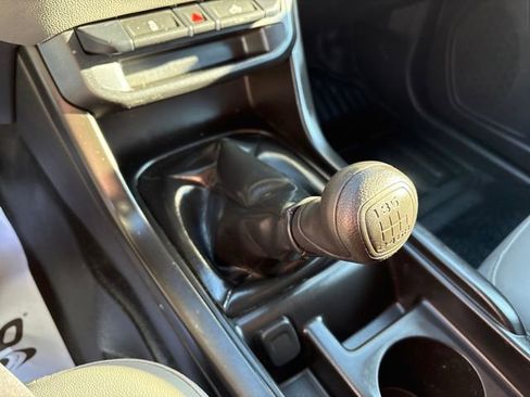 Used 2018 Chevrolet Colorado 2WD Extended Cab image 16