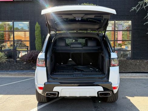 Used 2021 Land Rover Range Rover Sport HST AWD/4WD image 17