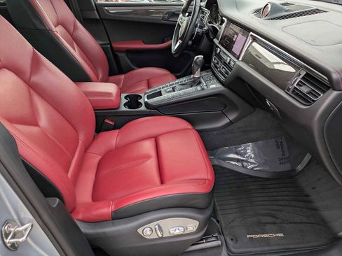Used 2021 Porsche Macan GTS image 22