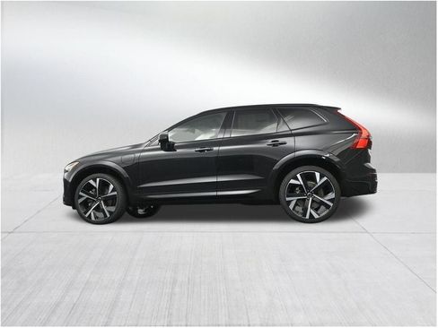 New 2026 Volvo XC60 T8 Ultra AWD/4WD image 22