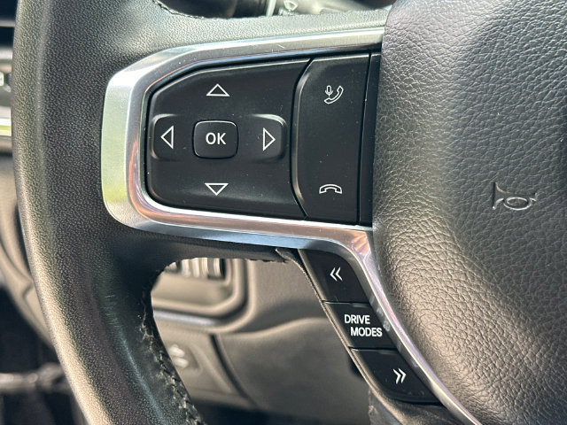 Used 2025 RAM 1500 Laramie AWD/4WD image 33