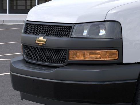 New 2025 Chevrolet Express 2500 w/ Communications Package RWD image 14