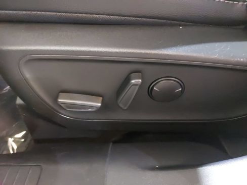 Used 2022 Ford Escape SEL w/ Technology Package FWD image 30