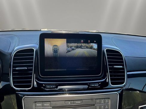 Used 2019 Mercedes-Benz GLS 450 4MATIC image 16