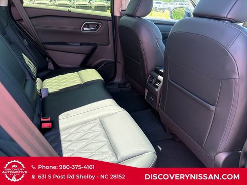 New 2026 Nissan Rogue Platinum AWD/4WD image 40
