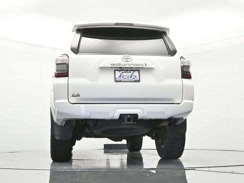 Used 2023 Toyota 4Runner SR5 Premium w/ Moonroof Package AWD/4WD image 43