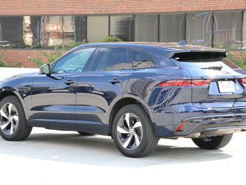 Used 2026 Jaguar F-PACE R-Dynamic S AWD/4WD image 2