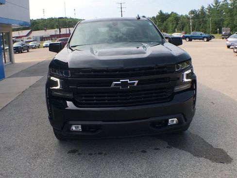 Used 2021 Chevrolet Silverado 1500 RST image 3