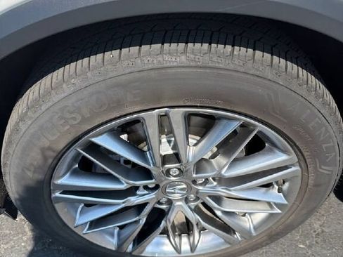 Used 2024 Acura MDX SH-AWD w/ Advance Package image 6