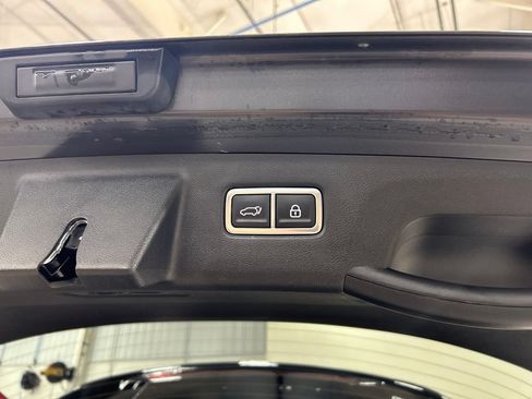 Used 2023 Kia Sorento SX Prestige w/ Panoramic Sunroof Package AWD/4WD image 37