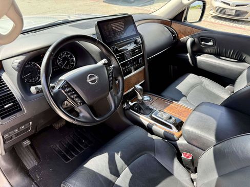 Used 2024 Nissan Armada SL w/ Captain's Chairs Package RWD image 5