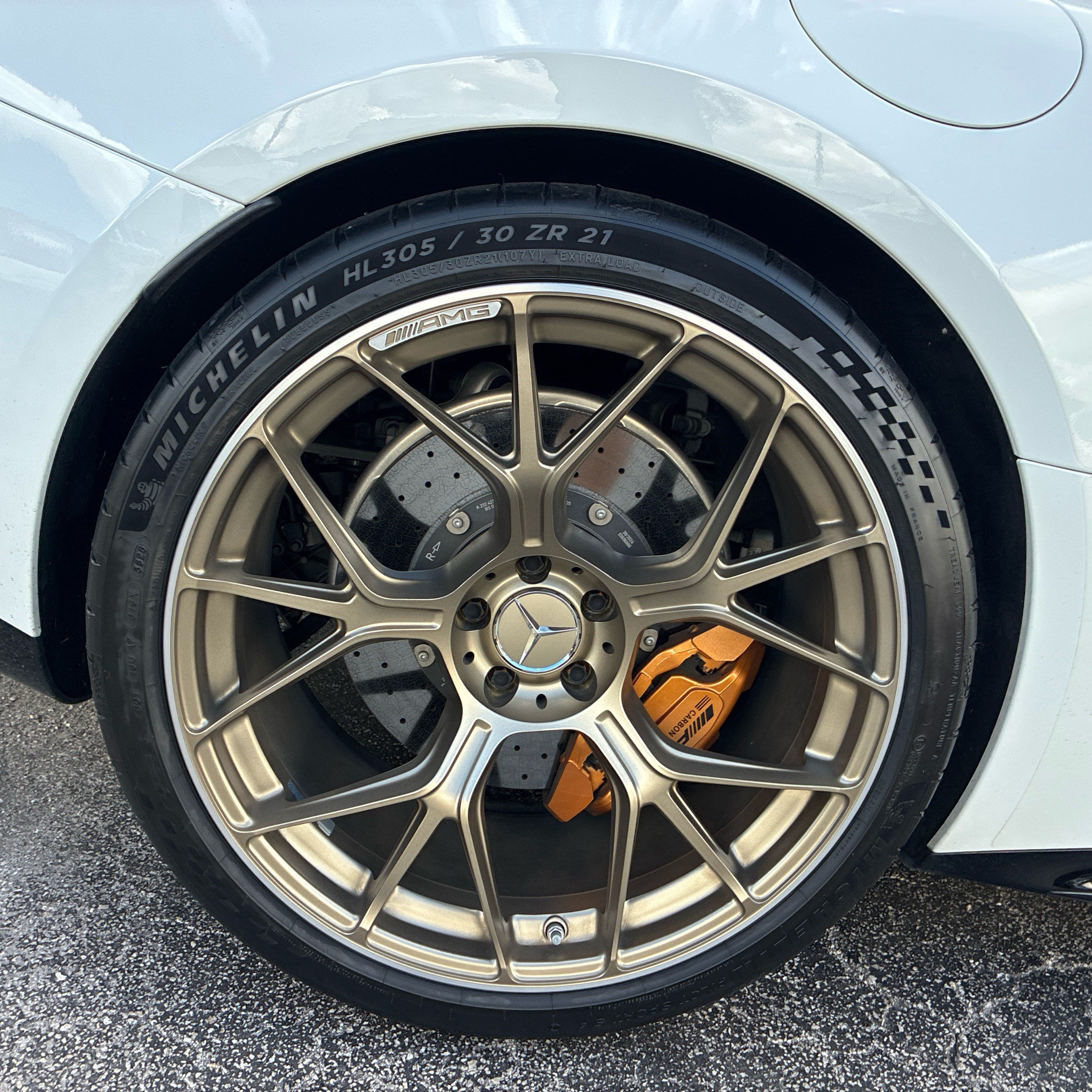 Used 2025 Mercedes-Benz AMG GT 63 image 23