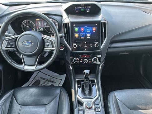 Used 2022 Subaru Forester Touring image 17