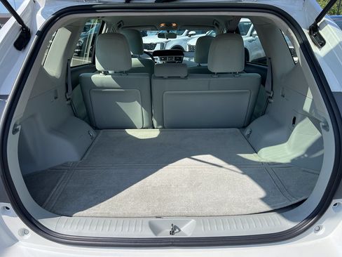 Used 2013 Toyota Prius V Three FWD image 5