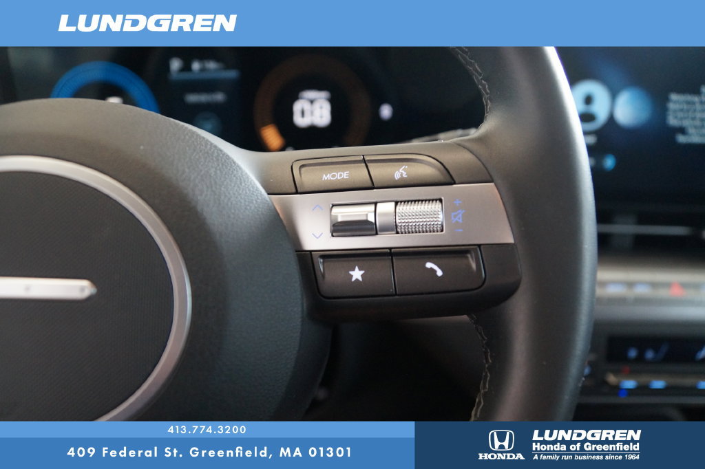 Used 2025 Hyundai Kona SEL AWD/4WD image 18