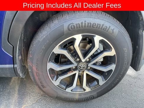 Used 2024 Toyota Corolla Cross AWD Hybrid image 4