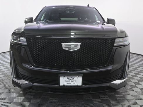 Used 2022 Cadillac Escalade ESV Premium Luxury w/ Performance Package AWD/4WD image 10
