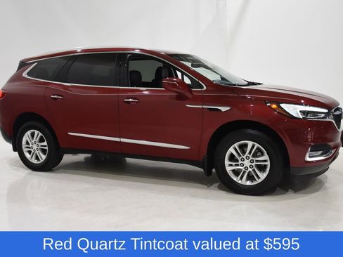 Used 2020 Buick Enclave Essence image 3