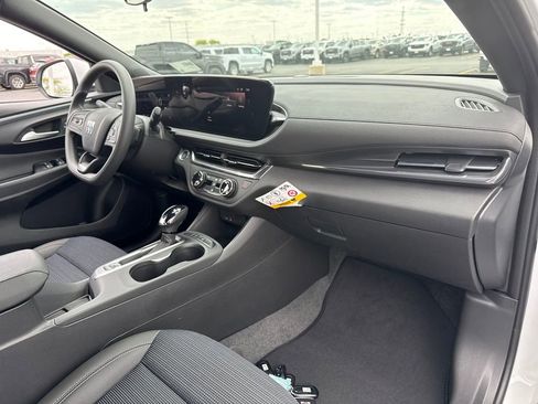New 2026 Buick Envista Preferred FWD image 35