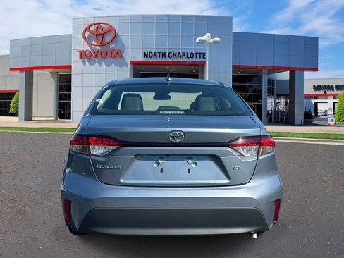 Used 2024 Toyota Corolla LE FWD image 6