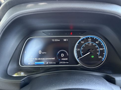 Certified 2025 Nissan Leaf S FWD image 3