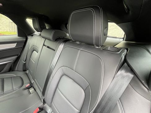 Certified 2025 Jaguar F-PACE R-Dynamic S AWD/4WD image 30