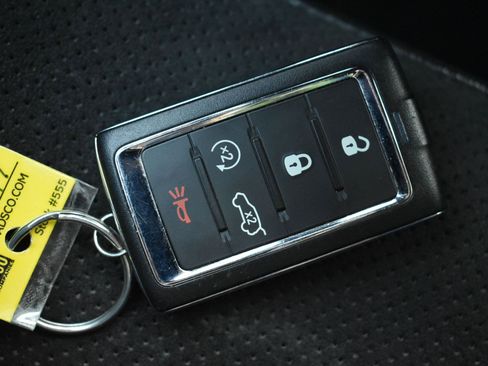 Used 2023 Jeep Grand Cherokee Altitude AWD/4WD image 33