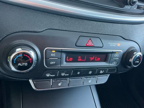 Used 2020 Kia Sorento LX w/ LX I4 Convenience Package FWD image 22