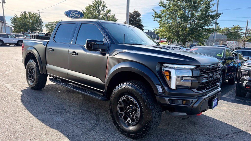 Used 2025 Ford F150 Raptor w/ Equipment Group 803A Raptor R AWD/4WD image 9
