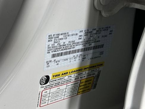 Used 2024 Ford Expedition XLT AWD/4WD image 35