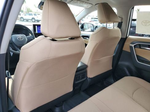 New 2025 Toyota RAV4 XLE image 14