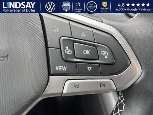 New 2026 Volkswagen Tiguan SE image 16