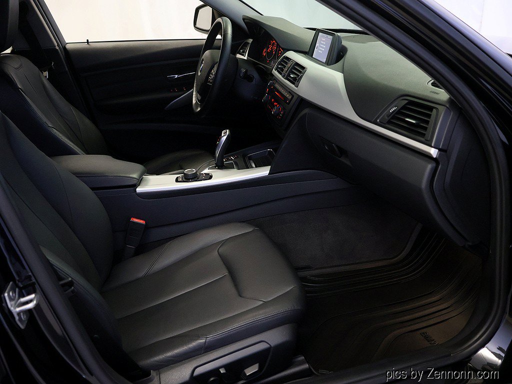 Used 2013 BMW 328i xDrive Sedan AWD/4WD image 30