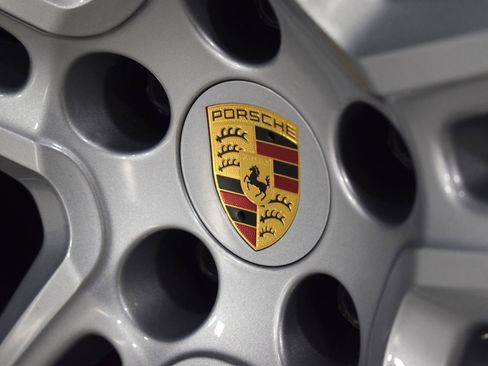 Used 2021 Porsche Macan GTS image 17