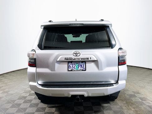 Certified 2022 Toyota 4Runner SR5 Premium AWD/4WD image 6