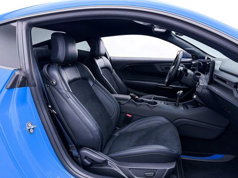 Used 2024 Ford Mustang Dark Horse RWD image 60