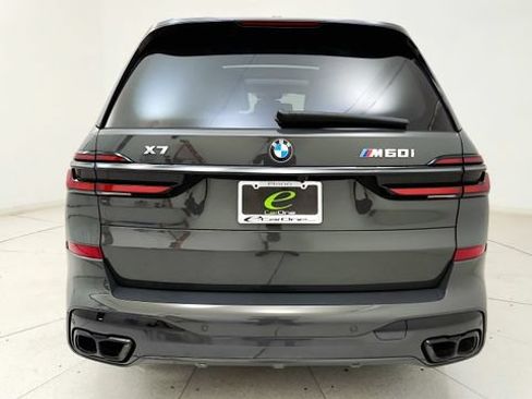 Used 2025 BMW X7 M60i AWD/4WD image 25