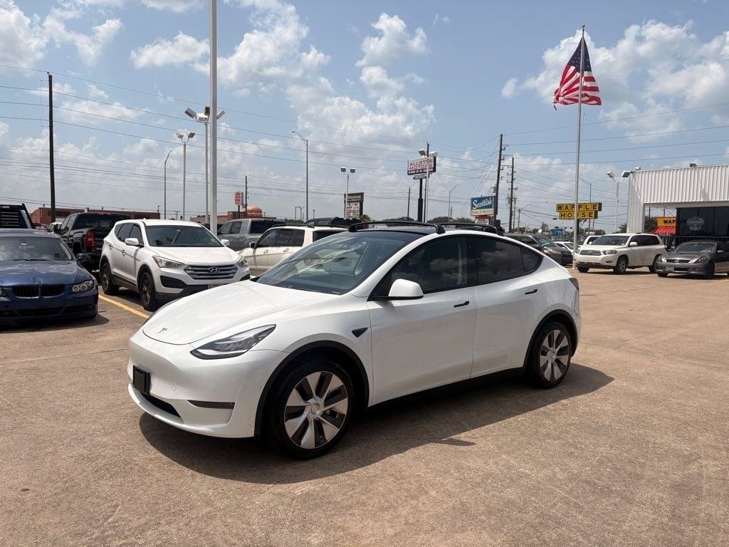 Used 2020 Tesla Model Y Long Range AWD/4WD image 3