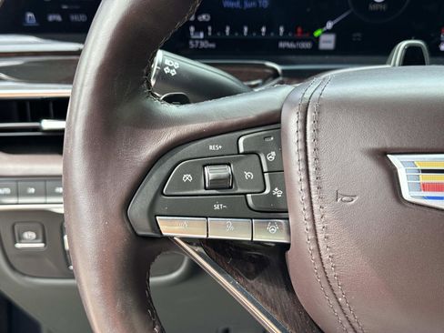 Certified 2024 Cadillac Escalade Sport Platinum w/ Heavy-Duty Trailer Package AWD/4WD image 17