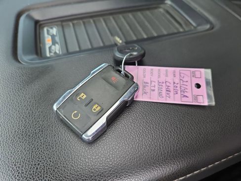 Used 2019 Chevrolet Silverado 3500 LTZ w/ LTZ Plus Package image 30